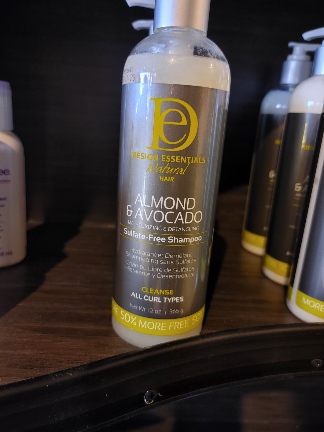 Design Essentials Almond & Avocado Shampoo